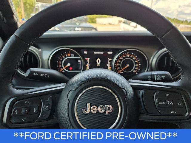 Used 2023 Jeep Gladiator Sport AWD/4WD image 31
