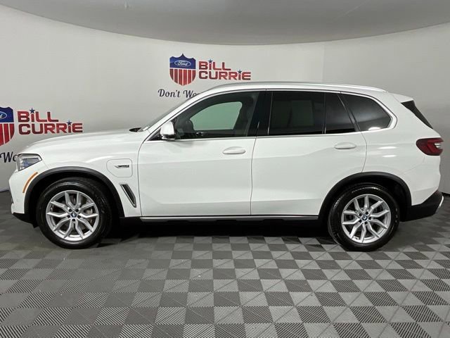 Used 2022 BMW X5 xDrive45e w/ Executive Package image 2