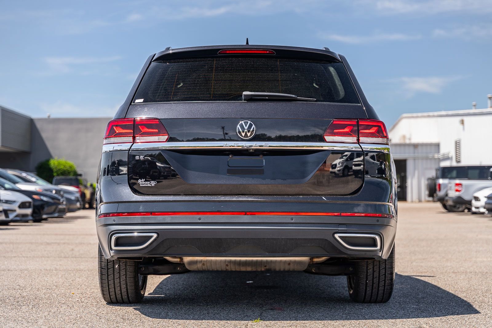 Used 2021 Volkswagen Atlas SE w/ Panoramic Sunroof Package FWD image 6