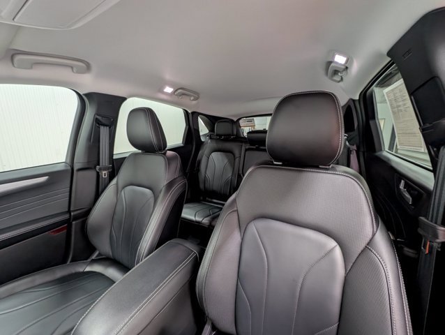 Certified 2026 Ford Escape Platinum w/ Premium Technology Package AWD/4WD image 14