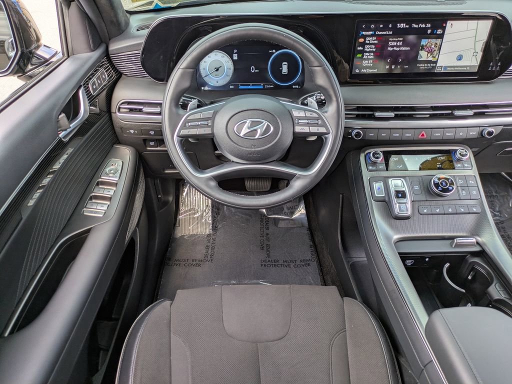 Used 2025 Hyundai Palisade Calligraphy image 17