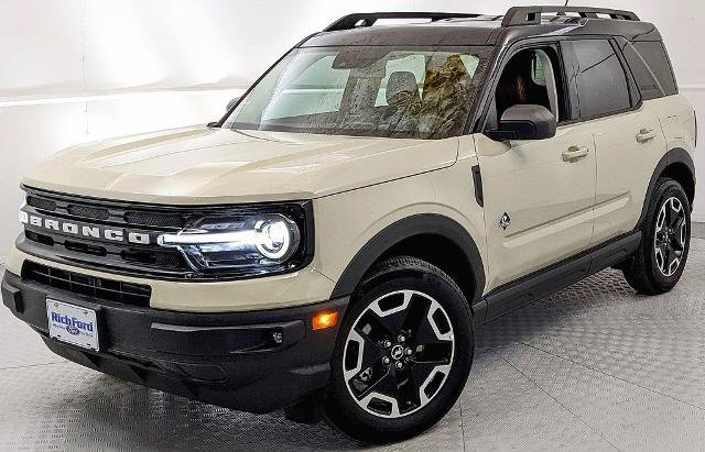 Certified 2024 Ford Bronco Sport Outer Banks AWD/4WD image 6
