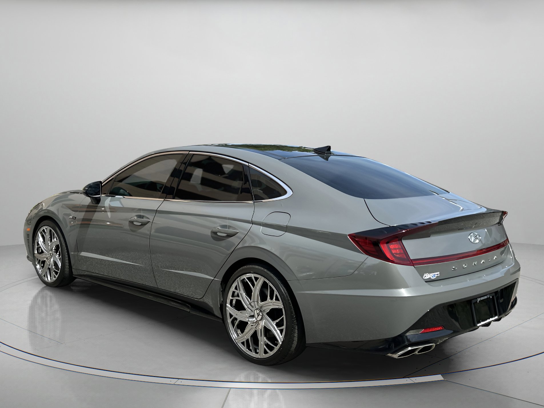 Used 2022 Hyundai Sonata N Line image 16