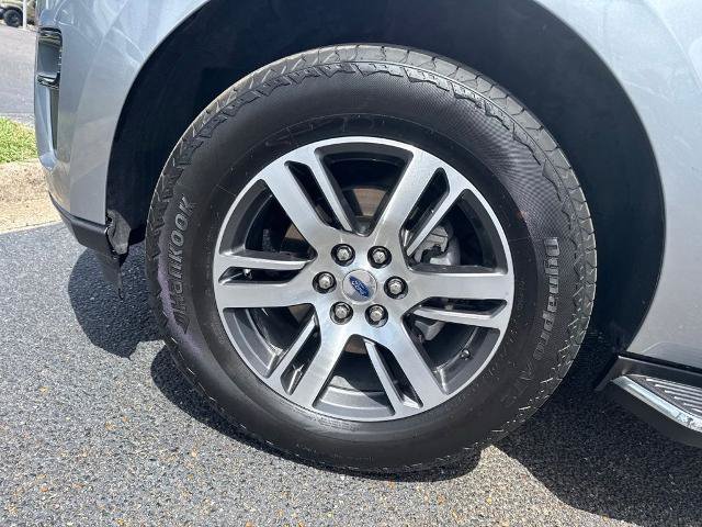 Certified 2023 Ford Expedition Max XLT RWD image 11