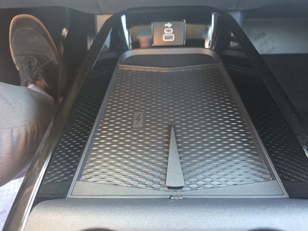 Certified 2025 Ford Mustang Mach-E Premium RWD image 35