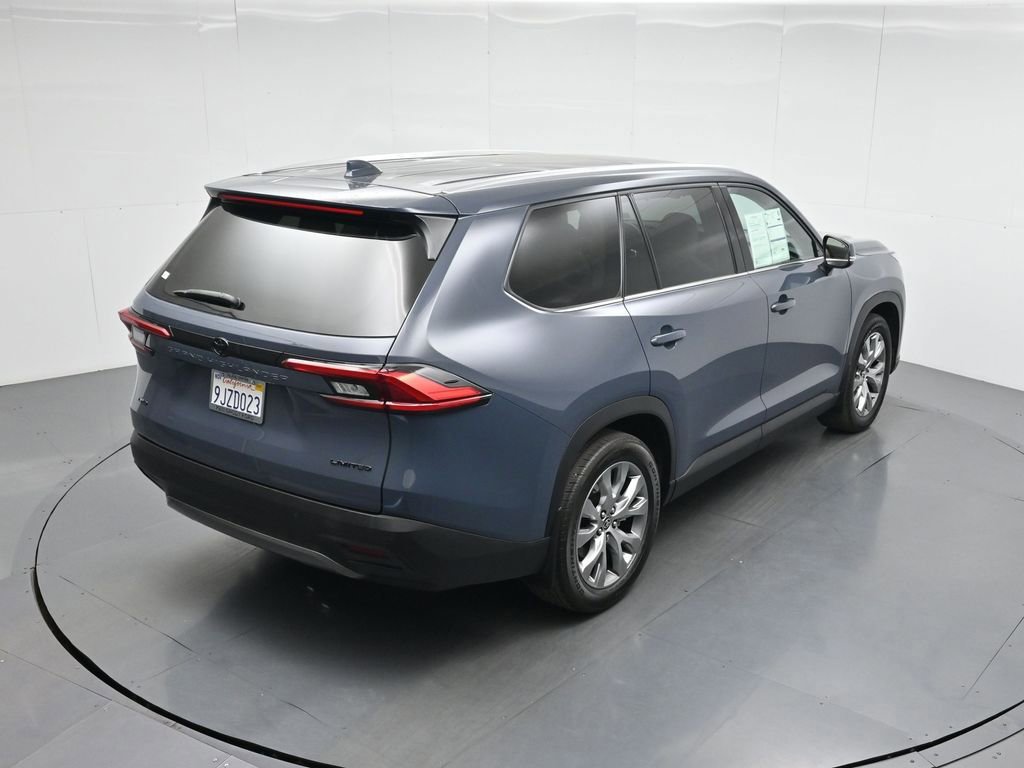Used 2024 Toyota Grand Highlander Limited image 14