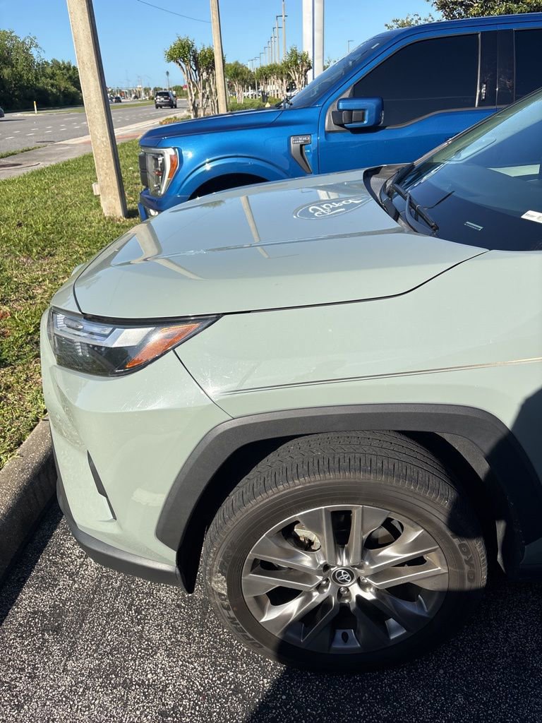 Used 2023 Toyota RAV4 XLE Premium image 2