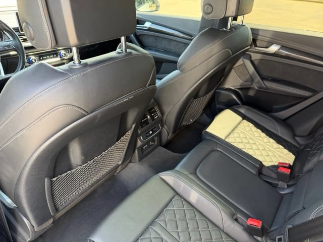 Used 2020 Audi SQ5 Premium Plus w/ Premium Plus Package AWD/4WD image 21