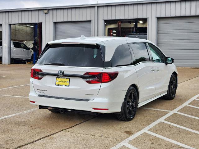 Used 2024 Honda Odyssey Sport image 6