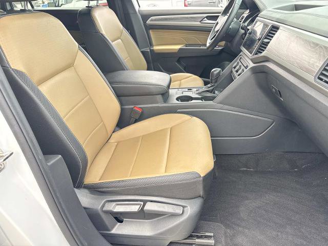 Used 2021 Volkswagen Atlas Cross Sport SE FWD image 11
