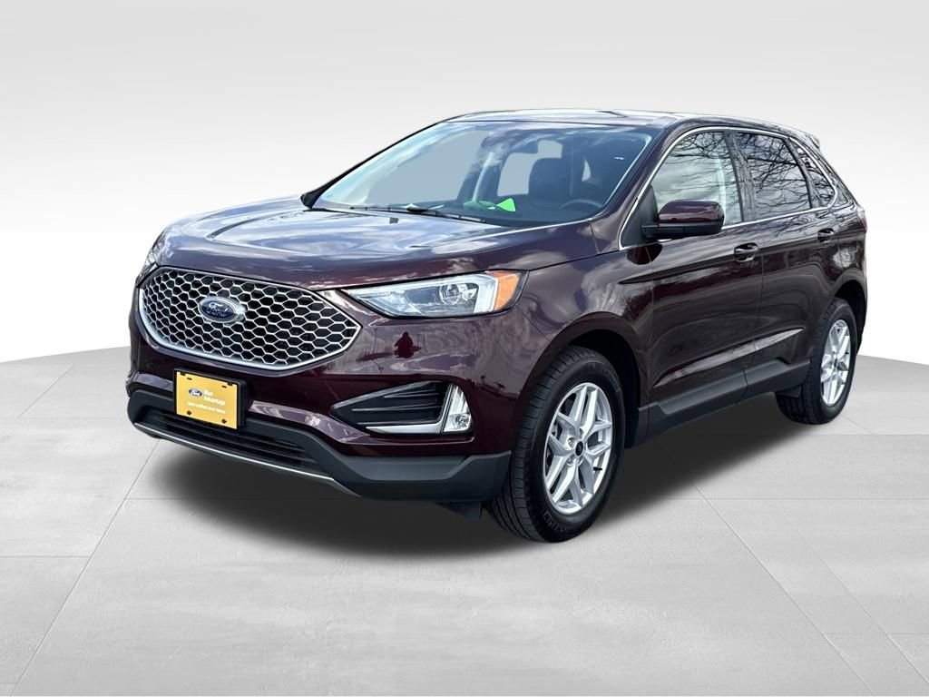 Certified 2024 Ford Edge SEL w/ Convenience Package image 2