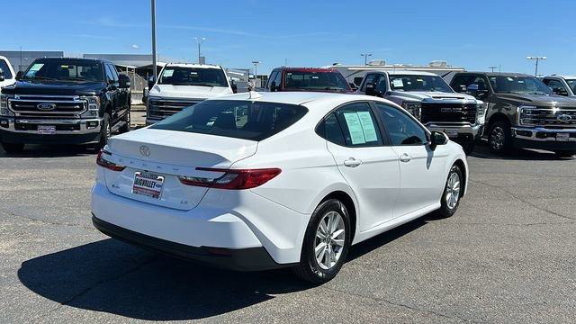 Used 2025 Toyota Camry LE FWD image 3