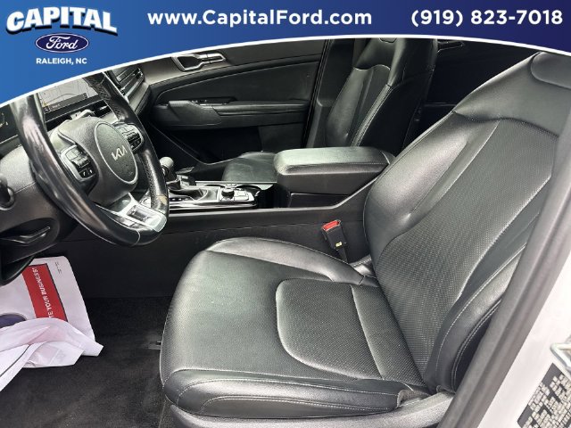 Used 2024 Kia Sportage EX AWD/4WD image 19