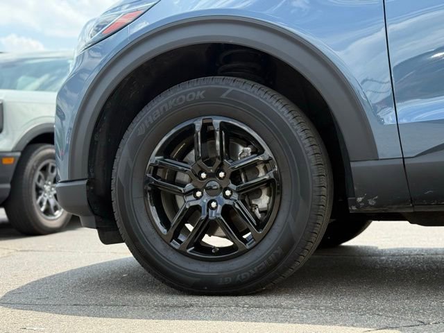 Certified 2025 Ford Explorer Active AWD/4WD image 47