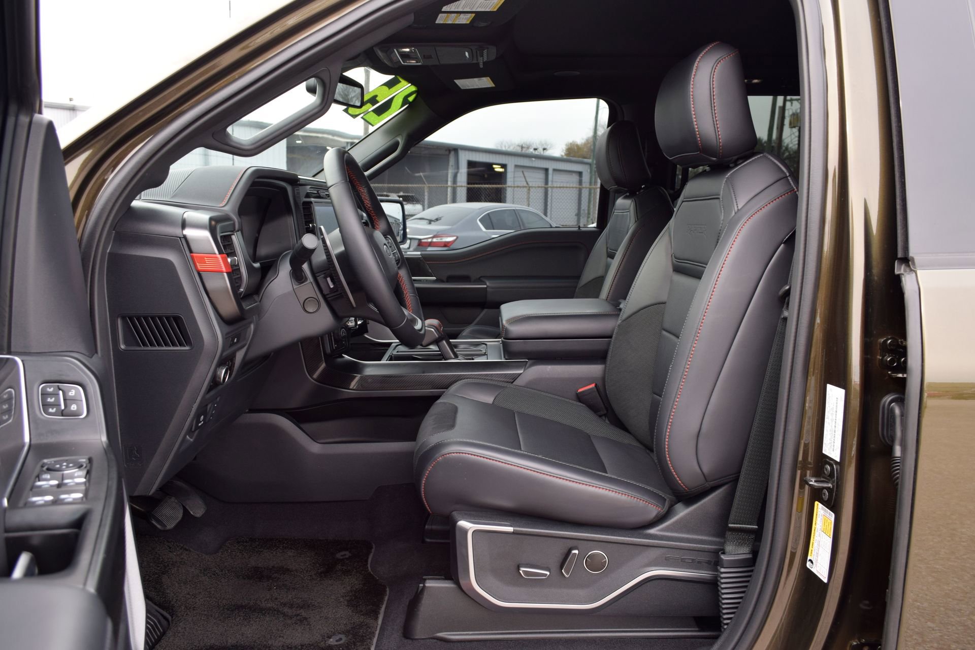 Certified 2025 Ford F150 Raptor image 18