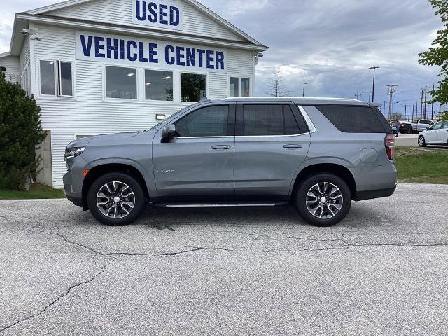 Used 2022 Chevrolet Tahoe LT w/ LT Signature Package AWD/4WD image 3