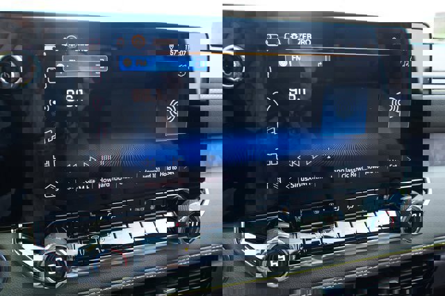 Used 2026 Chevrolet Colorado ZR2 w/ Technology Package image 28