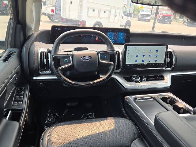 Certified 2025 Ford Expedition Platinum AWD/4WD image 22