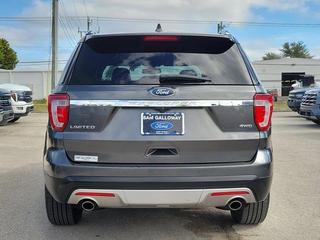 Certified 2017 Ford Explorer Limited w/ Equipment Group 301A image 5