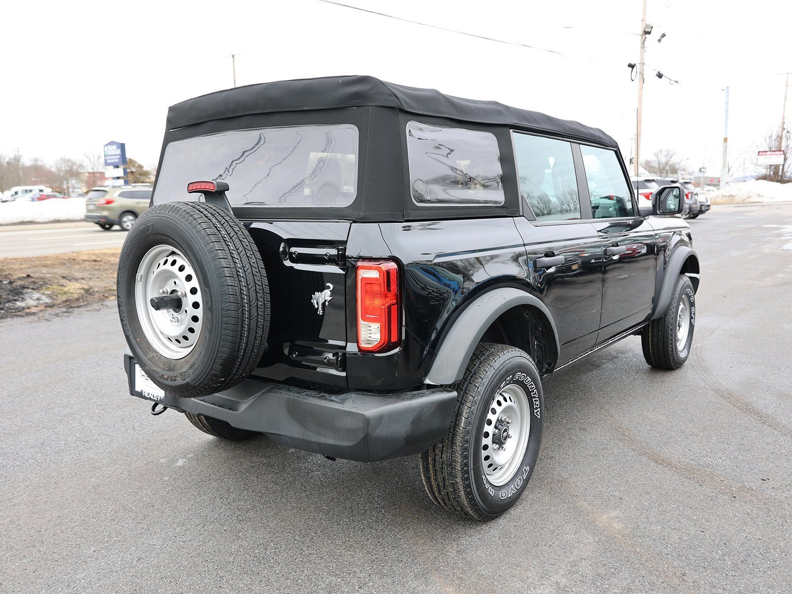 Certified 2023 Ford Bronco 4-Door image 4