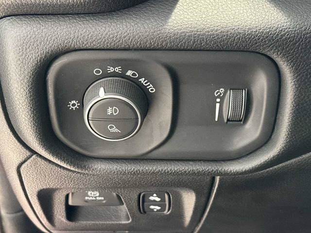 Used 2021 RAM 1500 Rebel w/ Alpine Leather & Sound Group AWD/4WD image 17