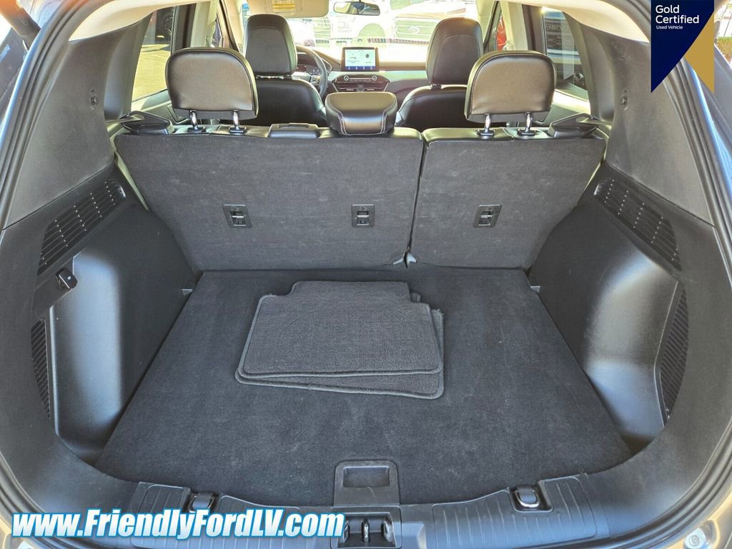 Certified 2022 Ford Escape SEL image 11