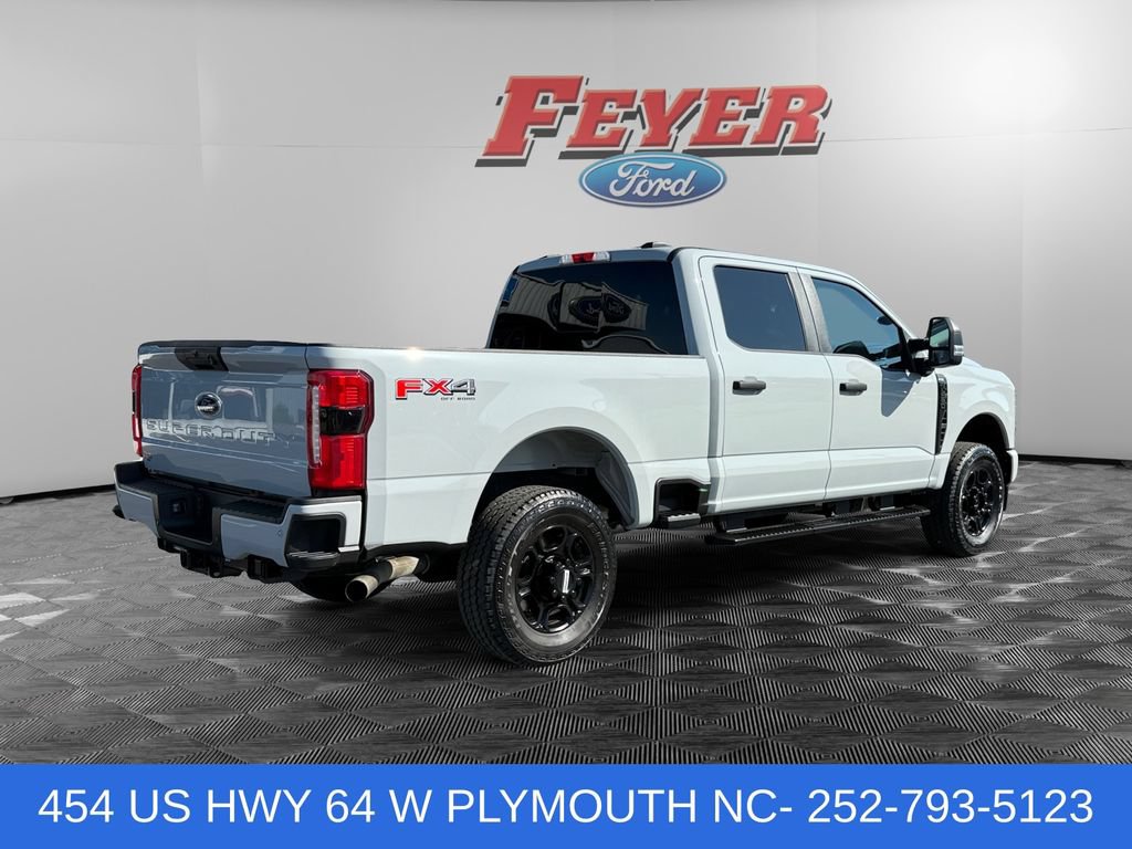 Certified 2025 Ford F250 XL w/ STX Appearance Package AWD/4WD image 5