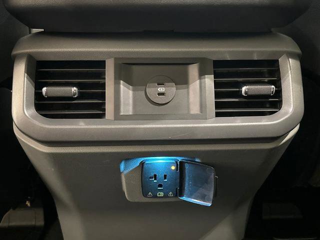 Certified 2025 Ford F150 Lightning Flash AWD/4WD image 32