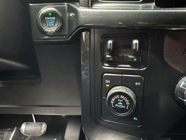 Certified 2021 Ford F150 XLT w/ Equipment Group 302A High image 17