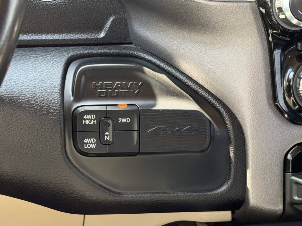 Used 2021 RAM 2500 Big Horn w/ Level 1 Equipment Group AWD/4WD image 18