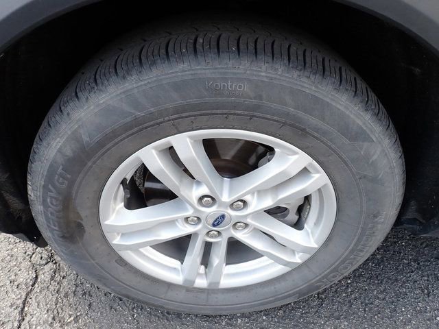 Certified 2023 Ford Explorer XLT w/ Equipment Group 202A RWD image 10