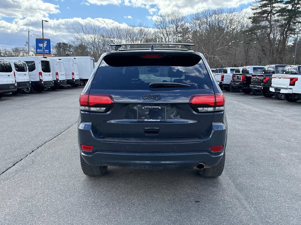 Used 2018 Jeep Grand Cherokee Altitude image 6
