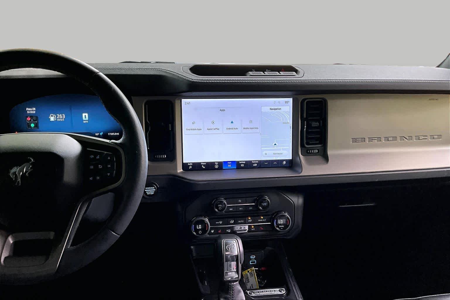 Certified 2025 Ford Bronco Outer Banks AWD/4WD image 7