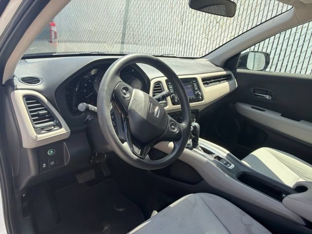 Used 2022 Honda HR-V LX image 10