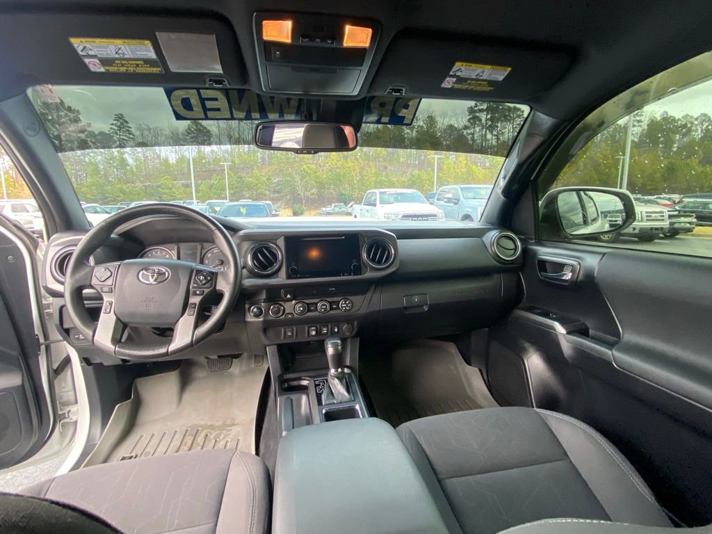 Used 2019 Toyota Tacoma TRD Sport image 23