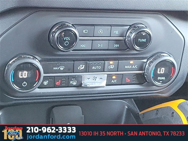 Certified 2024 Ford Bronco Badlands image 21