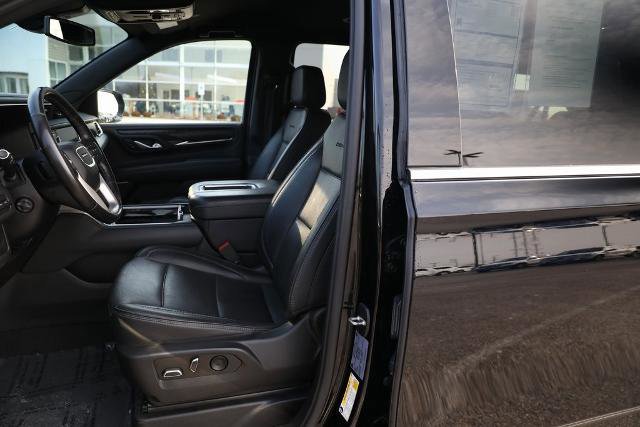 Used 2022 GMC Yukon XL Denali image 25