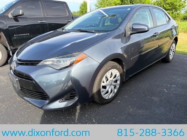 Used 2018 Toyota Corolla LE FWD image 1