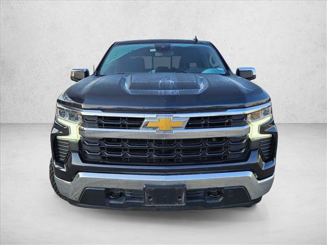 Used 2024 Chevrolet Silverado 1500 LT AWD/4WD image 2