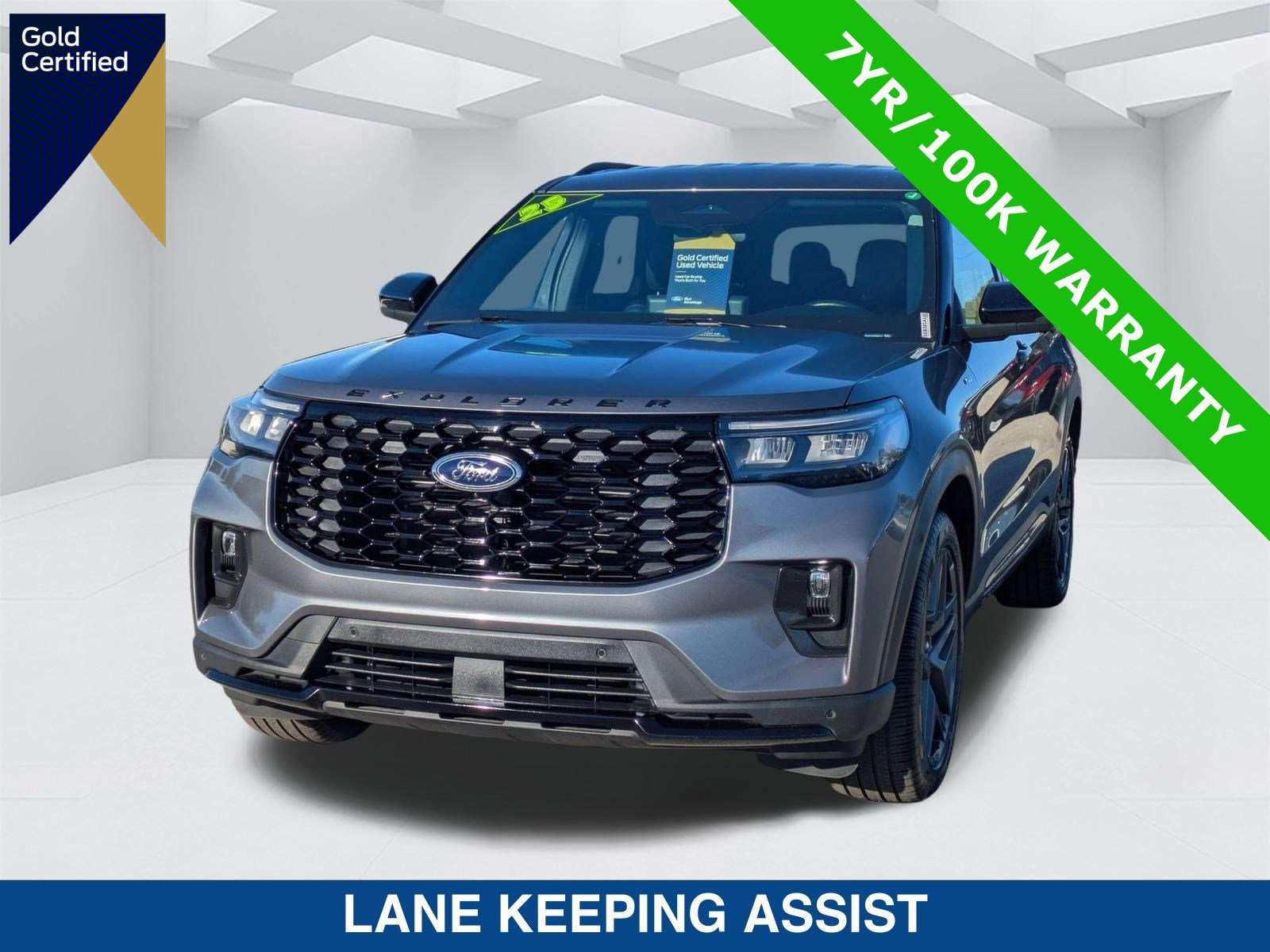Certified 2025 Ford Explorer ST-Line w/ ST-Line Street Pack image 1