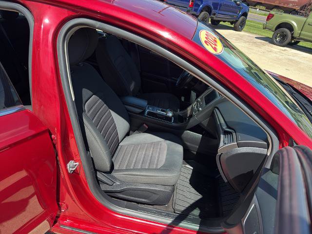 Certified 2020 Ford Fusion SE FWD image 26