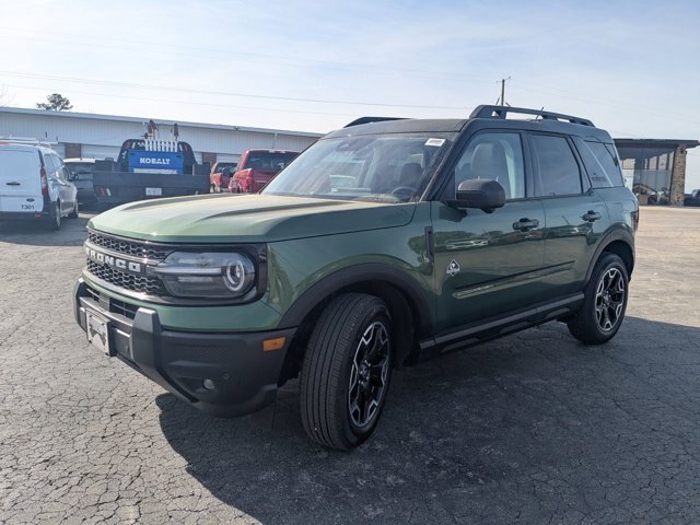 Certified 2025 Ford Bronco Sport Outer Banks w/ Outer Banks Tech Package+ AWD/4WD image 4
