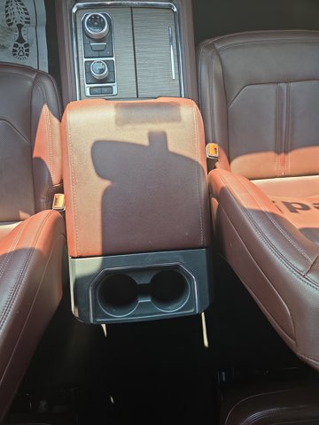 Certified 2024 Ford Expedition Limited image 15
