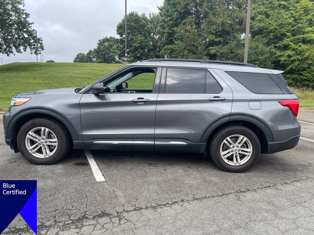 Certified 2022 Ford Explorer XLT w/ Equipment Group 202A RWD image 2
