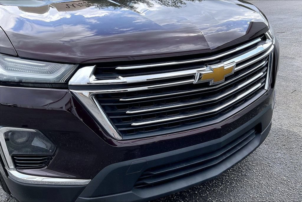 Used 2022 Chevrolet Traverse LT w/ LPO, Cargo Package AWD/4WD image 29