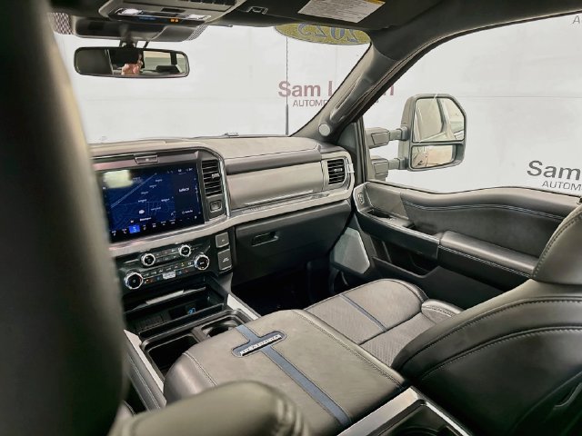 Certified 2025 Ford F350 Platinum AWD/4WD image 24