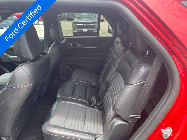 Certified 2025 Ford Explorer ST-Line w/ ST-Line Street Pack AWD/4WD image 26