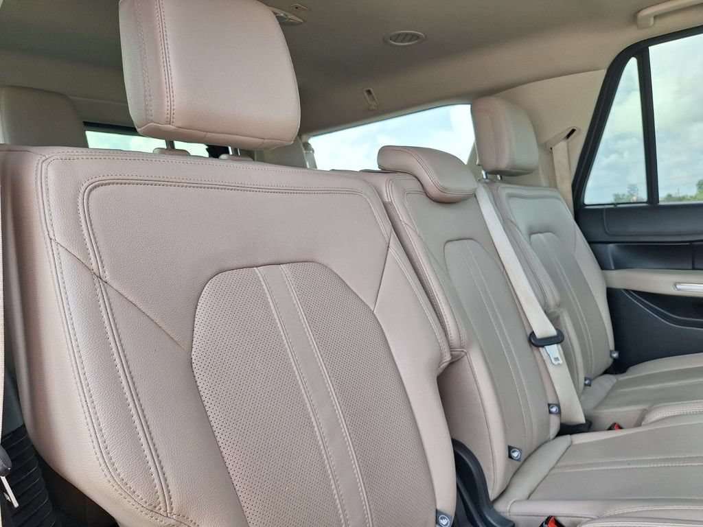 Certified 2024 Ford Expedition Max Limited RWD image 30