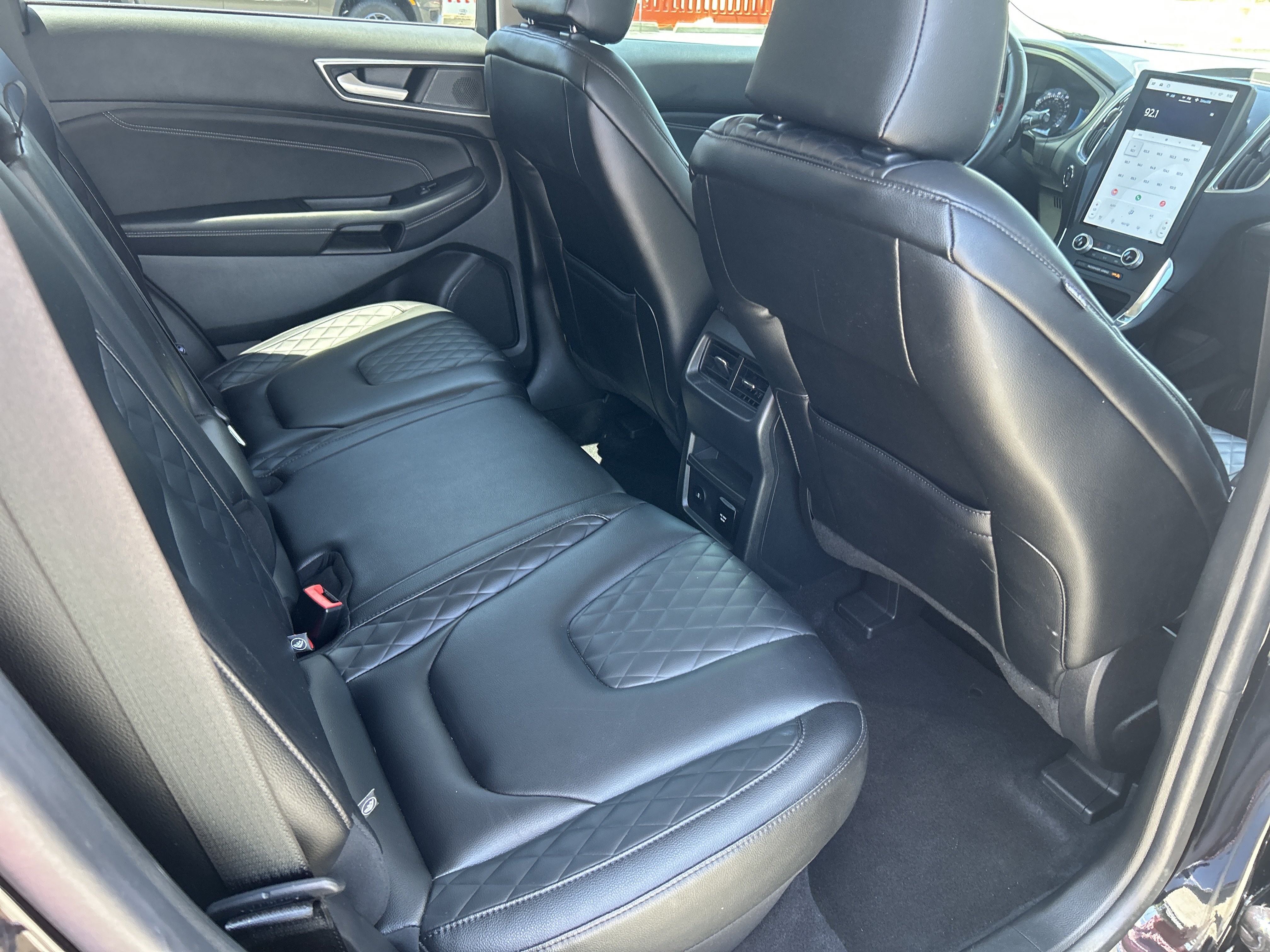 Certified 2024 Ford Edge Titanium AWD/4WD image 19