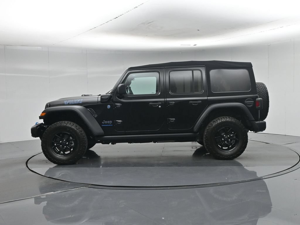Used 2024 Jeep Wrangler Unlimited AWD/4WD image 31